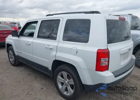 2017 Jeep Patriot Latitude Fwd z USA, uszkodzony, nr VIN 1C4NJPFAXHD161407